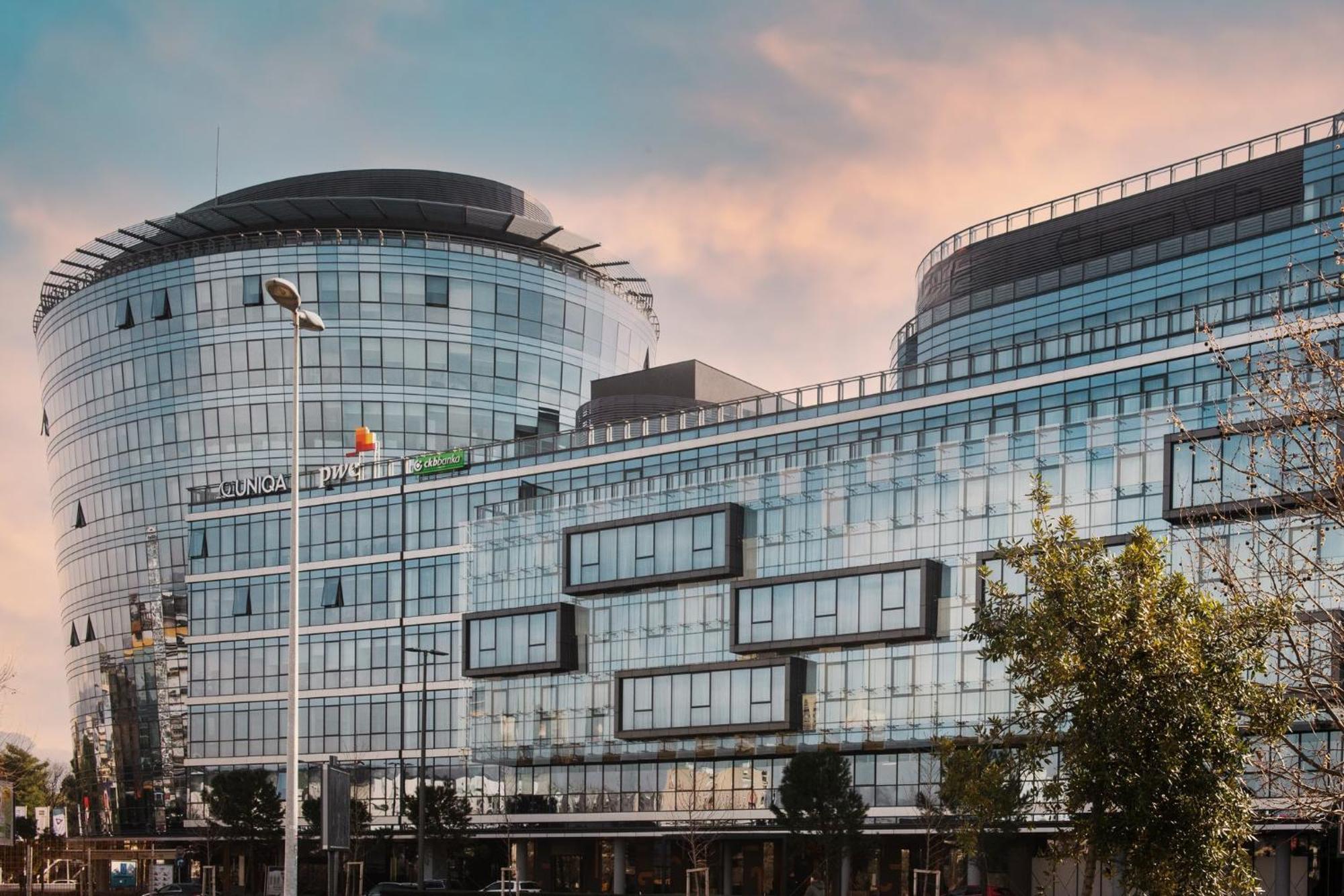 Crowne Plaza Podgorica By Ihg Hotel Exterior photo